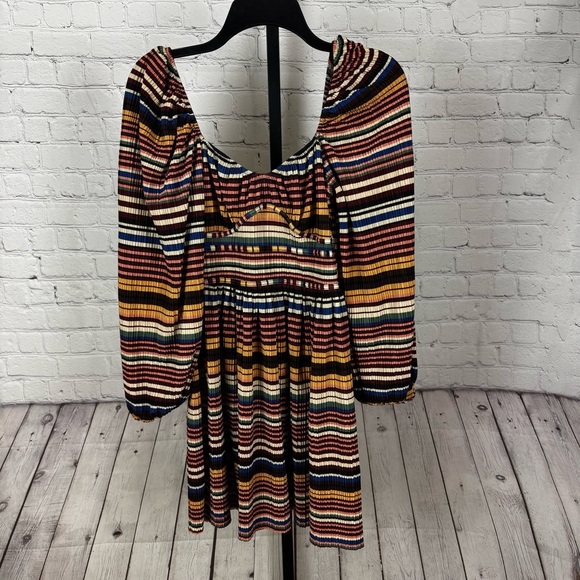 Zara Striped Pleated Balloon Sleeve Empire Waist Dress Size Medium - Picture 1 of 7